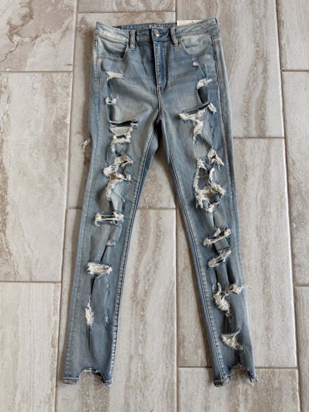 American Eagle Outfitters Light Blue Ripped Women's Skinny Jeans